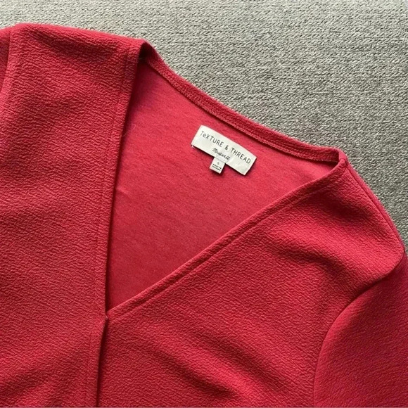 Madewell Texture & Thread Red V Neck Wrap Blouse Top Small - Picture 4 of 4